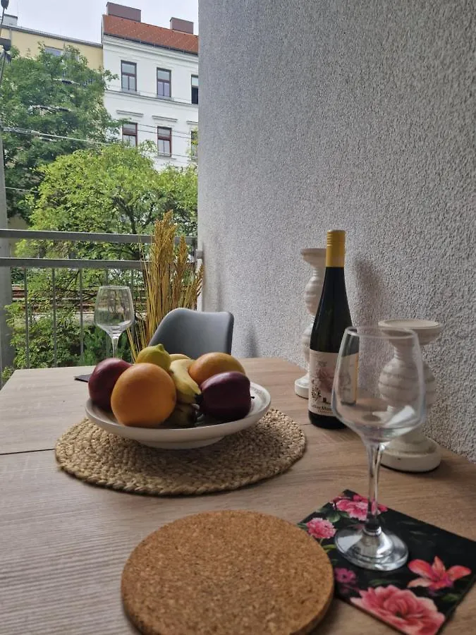 Apartamento La Grande Viena 0*,